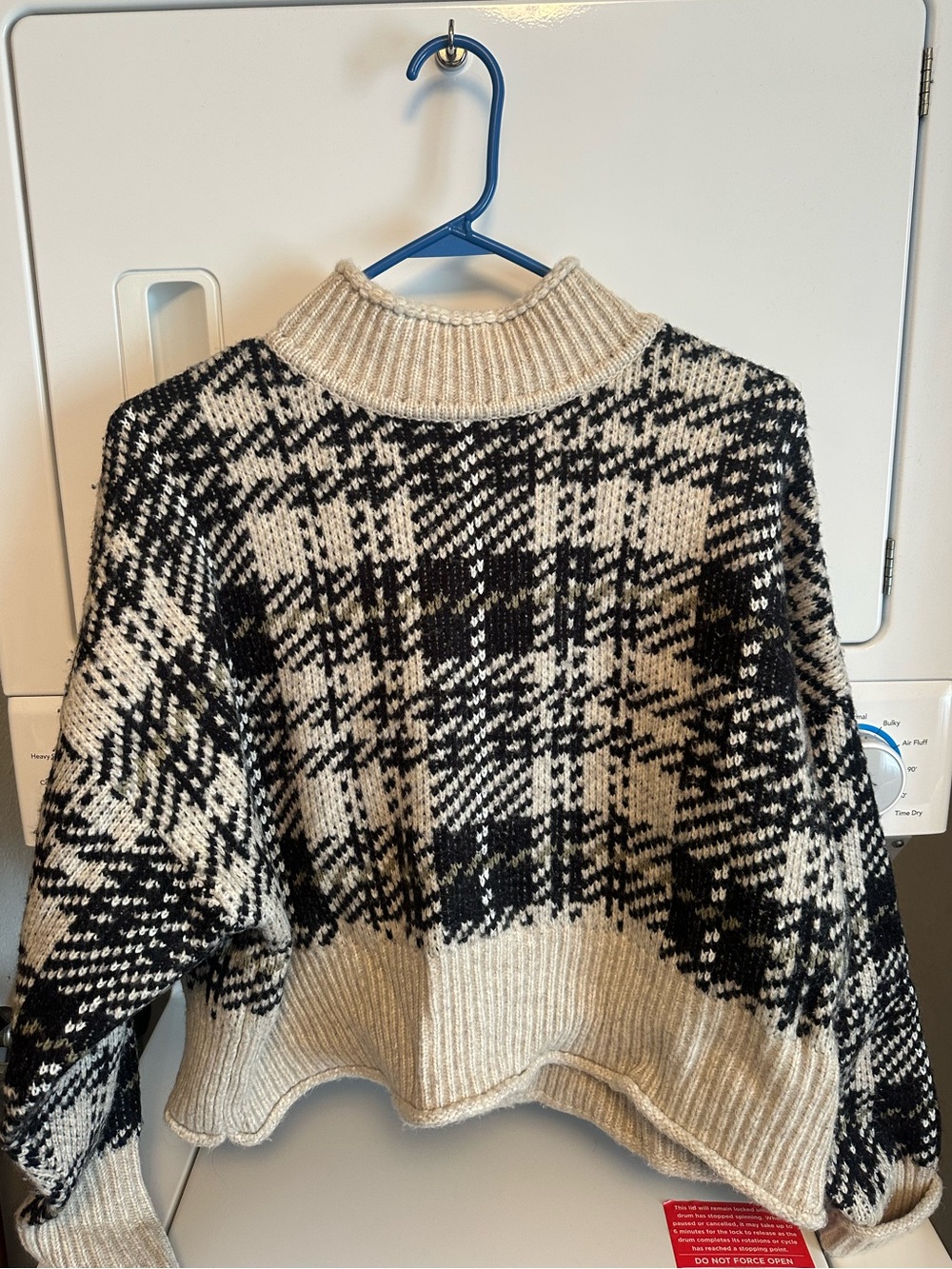 Arizona Jean Company Navy and Cream Plaid Turtleneck Sweater